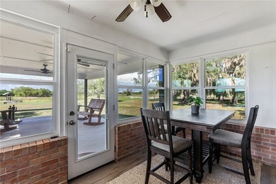 Nestled in a quiet bend near Lake Corpus Christi, this - photo 27