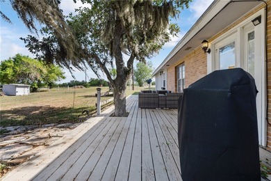 Nestled in a quiet bend near Lake Corpus Christi, this - photo 30