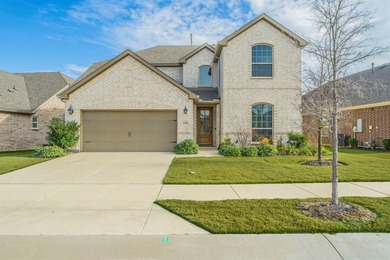 Lake Lewisville Home For Sale in Oak Point Texas