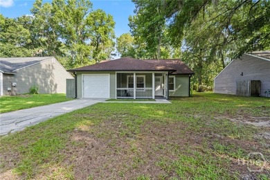 Welcome home to this beautifully maintained 3-bedroom, 2-bath - photo 3