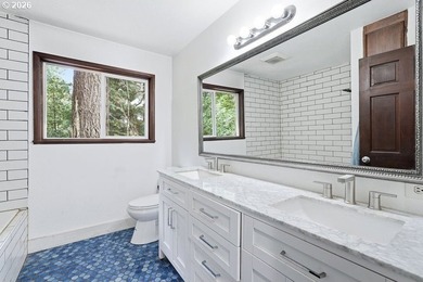 Welcome to 6337 SE Brownlee Rd! Nestled on nearly a full acre in - photo 14