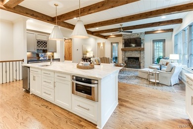 This stunning custom-built home features 5 bedrooms, 4.5 baths - photo 15