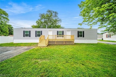 Lake Erie - Lake County Home For Sale in Madison Ohio