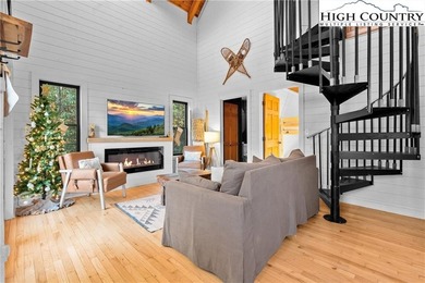 Discover the perfect blend of modern comfort and classic - photo 8