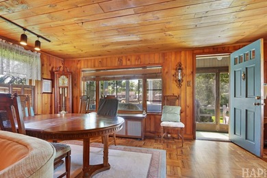 Welcome to your charming waterfront retreat on Nippersink Creek! - photo 10
