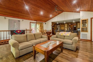Welcome to a perfect getaway or year around lake home! This - photo 11