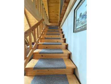 Motivated Seller! Recently remodeled 2-bed, 2-bath cottage on - photo 13