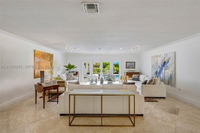 This Sophisticated and elegant residence offers over 5,000 sq ft - photo 6
