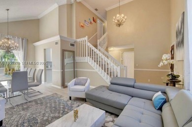 Beautiful renovated five bedroom with private gated community - photo 16