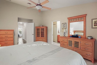 This fantastic pool home can now be yours. This CBS 3/2.5 plus - photo 19