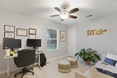Welcome to 219 Laurelwood Drive, a comfortable Savannah home in - photo 22
