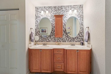 This fantastic pool home can now be yours. This CBS 3/2.5 plus - photo 22