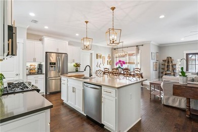 Lowcountry-style home located in the heart of St. Simons Island - photo 4