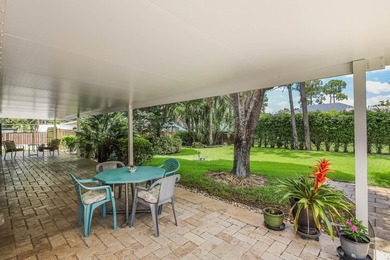 This fantastic pool home can now be yours. This CBS 3/2.5 plus - photo 40