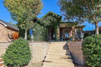 Charming Garden Home in Quail Creek - Built in 2014 Welcome to