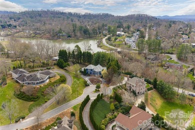 Nestled in the heart of highly desirable Lakeview Park, this - photo 3