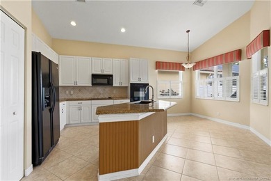 Beautiful 4Bed 2.5Bath 2-car garage on a quiet cul-de-sac - photo 12