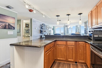 Oceanfront Ocean Views. Furnished. New pool, New seawall, direct - photo 14