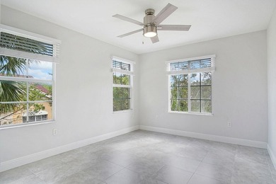 Welcome to this charming 3-bedroom, 2-bathroom with a GARAGE - photo 15