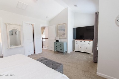 Looking for a move-in ready home in Beaufort with - photo 17