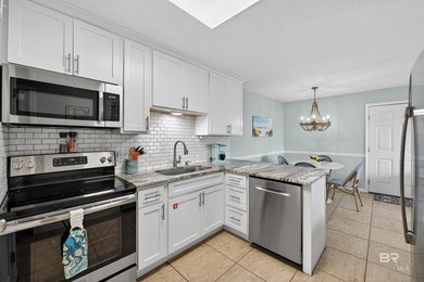 Welcome to Sunchase 211, a freshly updated and fully furnished - photo 22