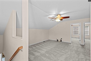 Welcome to this beautifully well maintained, move in ready patio - photo 22