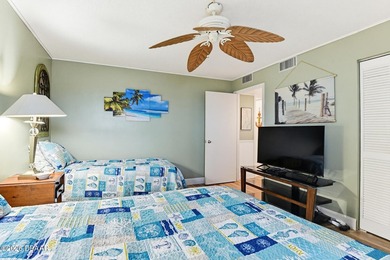 Oceanfront Ocean Views. Furnished. New pool, New seawall, direct - photo 24