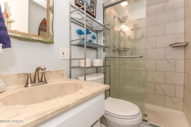 Oceanfront Ocean Views. Furnished. New pool, New seawall, direct - photo 25
