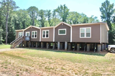 Lake Home Sale Pending in Wetumpka, Alabama