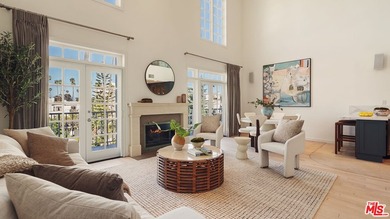 Premier penthouse living just four blocks from the beach and - photo 2