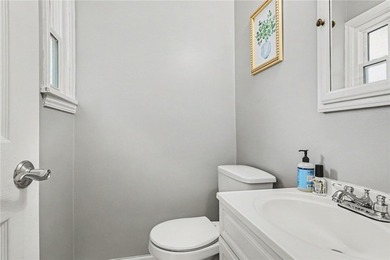 Welcome home to this spacious and beautifully updated 1,499 sq - photo 14