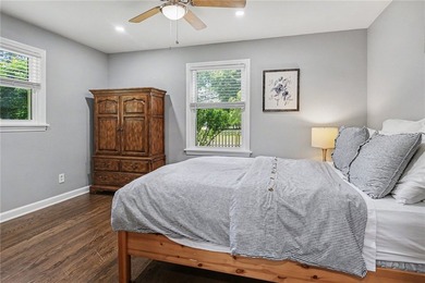 Welcome home to this spacious and beautifully updated 1,499 sq - photo 17