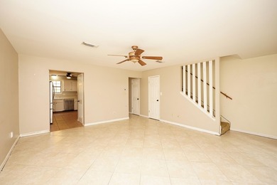 Great unit priced to sell!! Located just minutes from Fort - photo 18