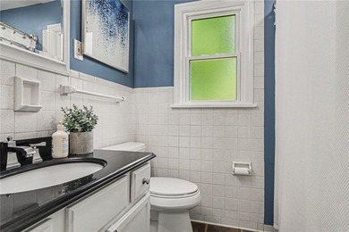 Welcome home to this spacious and beautifully updated 1,499 sq - photo 21