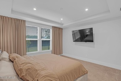 Sharp, stylish, and completely upgraded, this Midpoint at New - photo 22