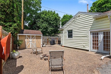 Welcome home to this spacious and beautifully updated 1,499 sq - photo 26