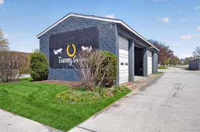 This full service equestrian facility, in the Montogmery area of - photo 15