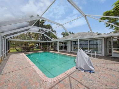 Experience an extraordinary waterfront lifestyle from one of - photo 21