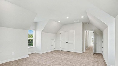 Welcome to The Alder, a stunning 2-story, 5-bedroom, 3 - photo 22