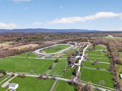 This full service equestrian facility, in the Montogmery area of - photo 27