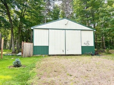 Escape to the beauty of the Northwoods with this one-of-a-kind - photo 42