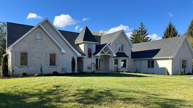 (private lake, pond, creek) Home For Sale in Lake Forest Illinois