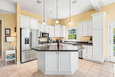 Stunning custom-crafted Lake Michigan retreat offering the - photo 11