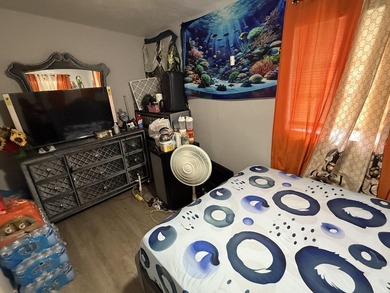 Don't miss this beautifully renovated, centrally located - photo 11