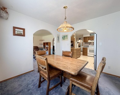 PRIVATE one-level home on beautiful 20 acres, big shop, located - photo 16