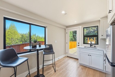 Welcome to 230 Fern Rock Way, nestled in the Santa Cruz - photo 18