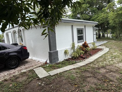 Don't miss this beautifully renovated, centrally located - photo 23