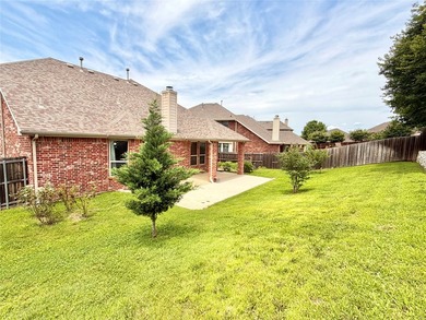 Lender approval required. Beautiful 3 bedroom home just minutes - photo 29