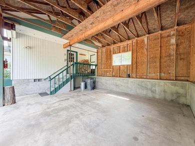 PRIVATE one-level home on beautiful 20 acres, big shop, located - photo 30
