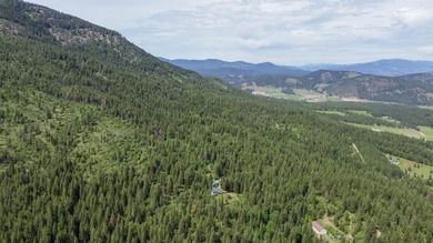 PRIVATE one-level home on beautiful 20 acres, big shop, located - photo 33